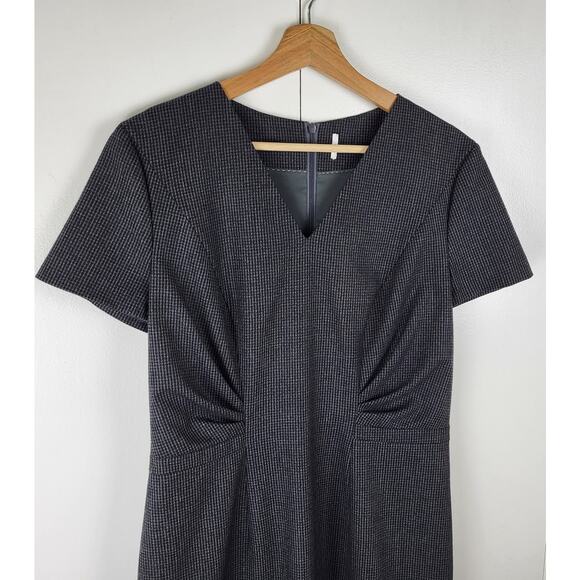 HUGO BOSS Wool Melange Micro Check Sheath V Neck Pleated Midi Dress | 8 - Picture 4 of 7